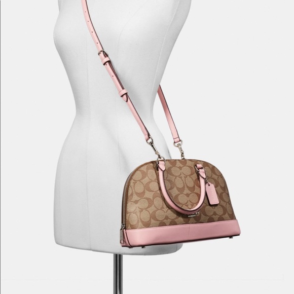 🆕Coach Satchel In Signature Canvas - Picture 2 of 3